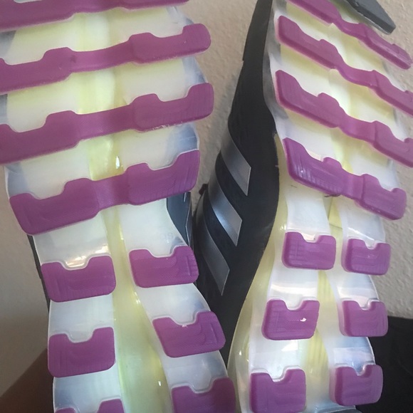 Adidas Springblade running shoes - Picture 2 of 4